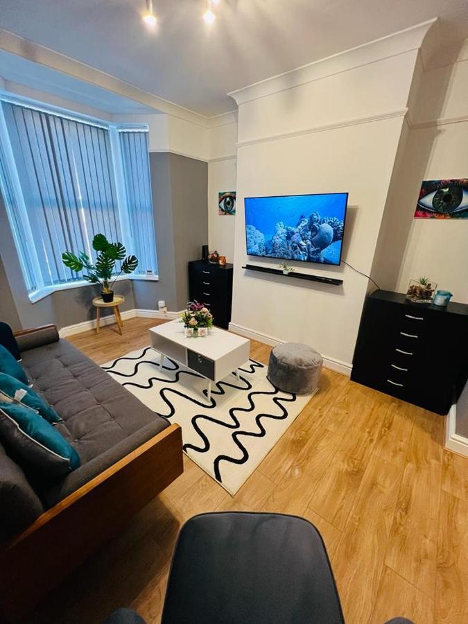 Luxurious Modern House In Anfield! Close To Lfc, Efc, City Centre!!! Liverpool Eksteriør bilde