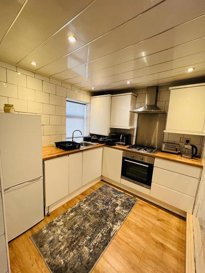 Luxurious Modern House In Anfield! Close To Lfc, Efc, City Centre!!! Liverpool Eksteriør bilde