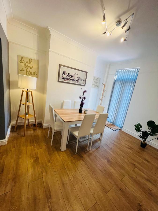 Luxurious Modern House In Anfield! Close To Lfc, Efc, City Centre!!! Liverpool Eksteriør bilde